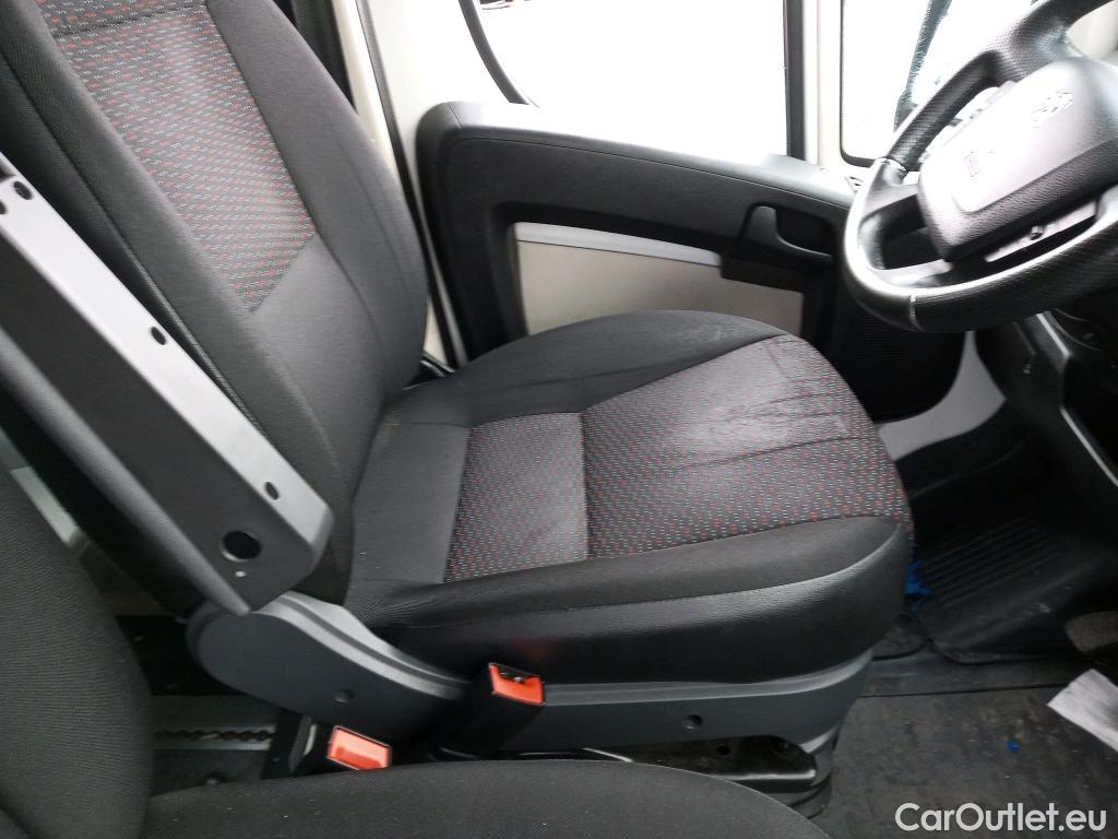  Peugeot  Boxer PEUGEOT  / 2014 / 4P / combi Combi 5/9 Pl. 333 L2H2 BlueHDi 96KW(130) #22