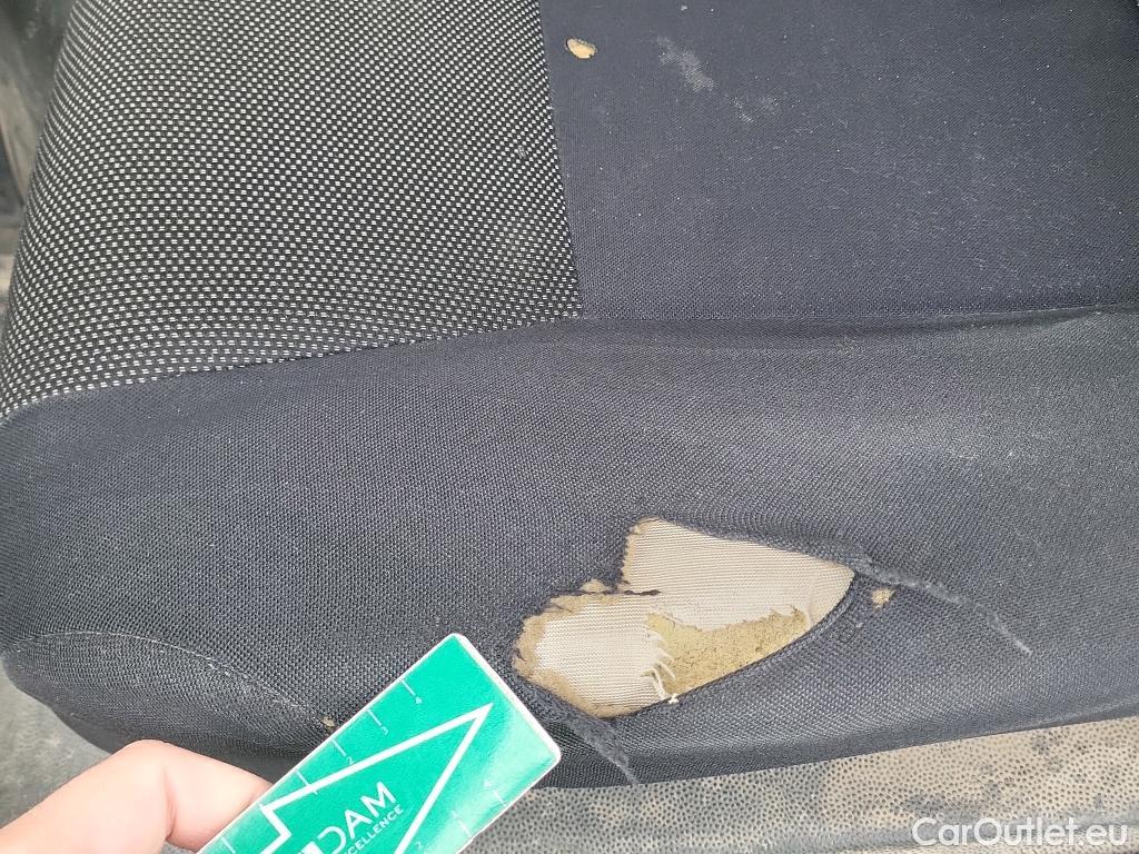  Nissan  NV400 NISSAN NT400 / 2014 / 2P / pick-up de lados abatibles 35.13/2 Básico CAL Cabina Abatible Media #18