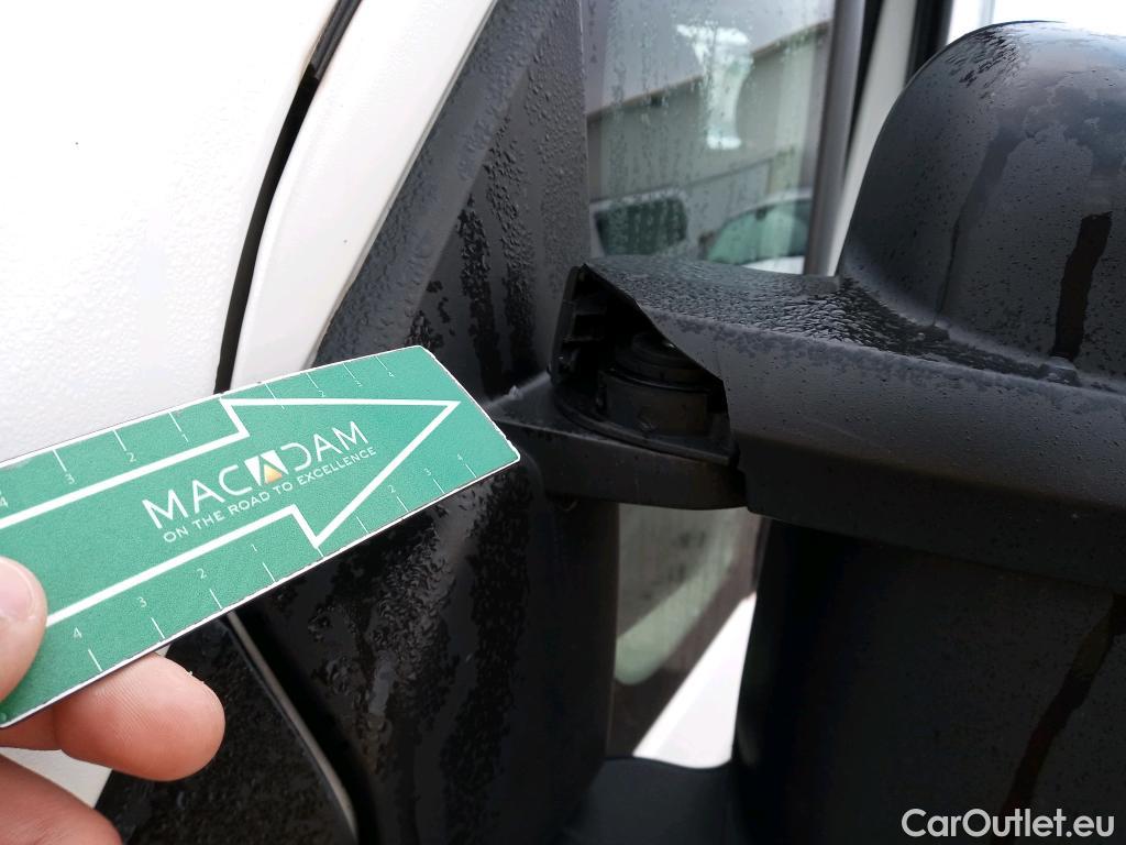  Peugeot  Boxer PEUGEOT  / 2014 / 4P / combi Combi 5/9 Pl. 333 L2H2 BlueHDi 96KW(130) #5