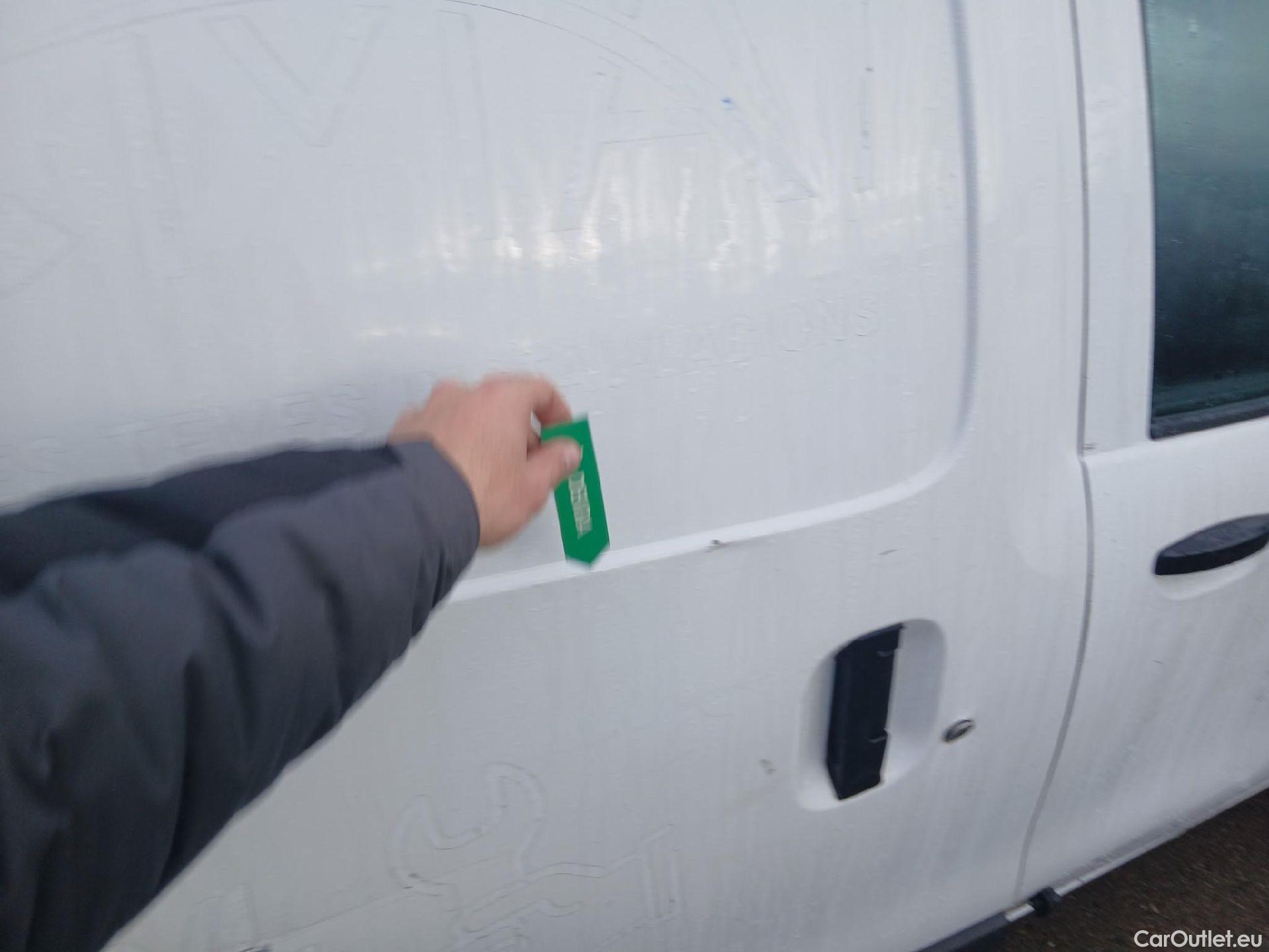  Dacia  Dokker DACIA  / 2013 / 4P / furgón derivado de turismo Van Essential 1.6 80kW (110CV) GLP #29