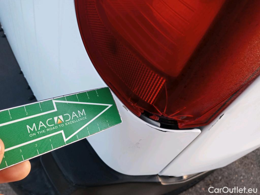  Peugeot  Partner PEUGEOT  / 2018 / 3P / furgón derivado de turismo Pro Standard 600kg BlueHDi 73kW (AC) #3