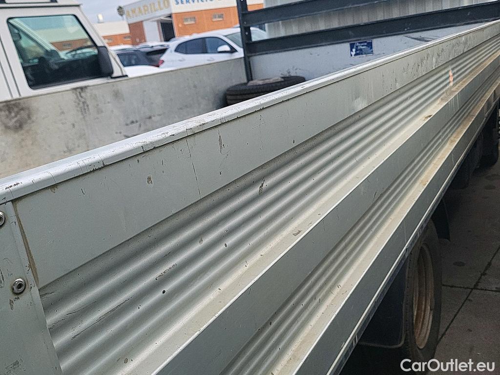  Nissan  NV400 NISSAN NT400 / 2014 / 2P / pick-up de lados abatibles 35.13/2 Básico CAL Cabina Abatible Media #5