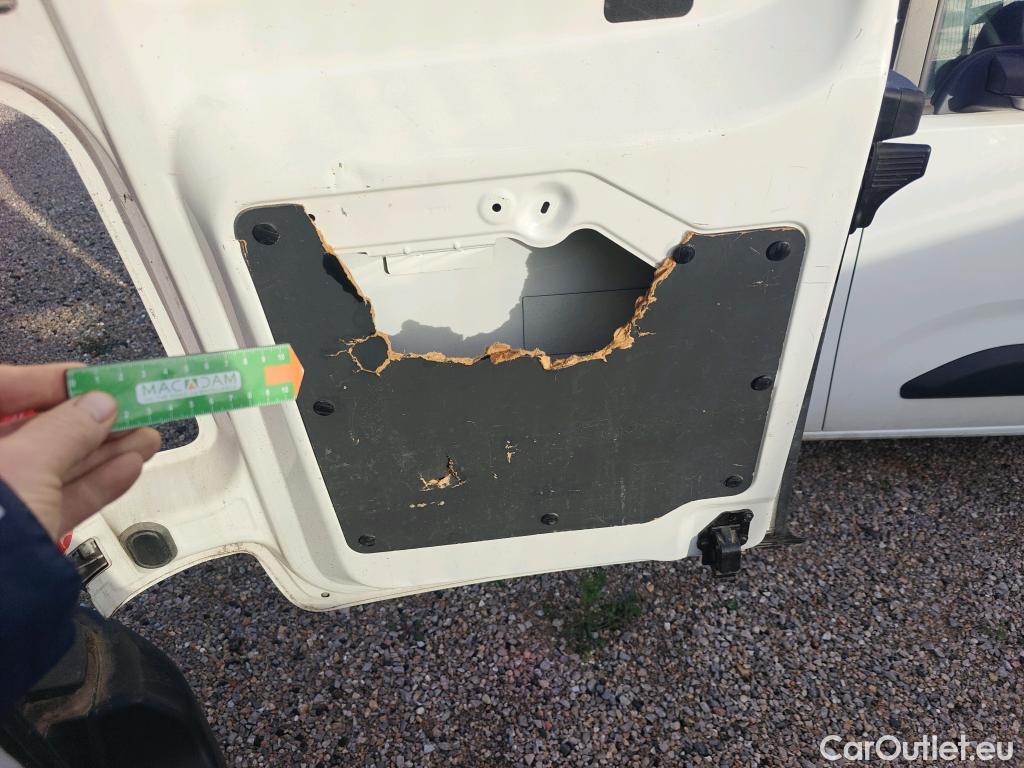  Peugeot  Expert PEUGEOT  / 2016 / 4P / furgón Furgón Premium 1.5 BlueHDi 100 Standard (AC) #29