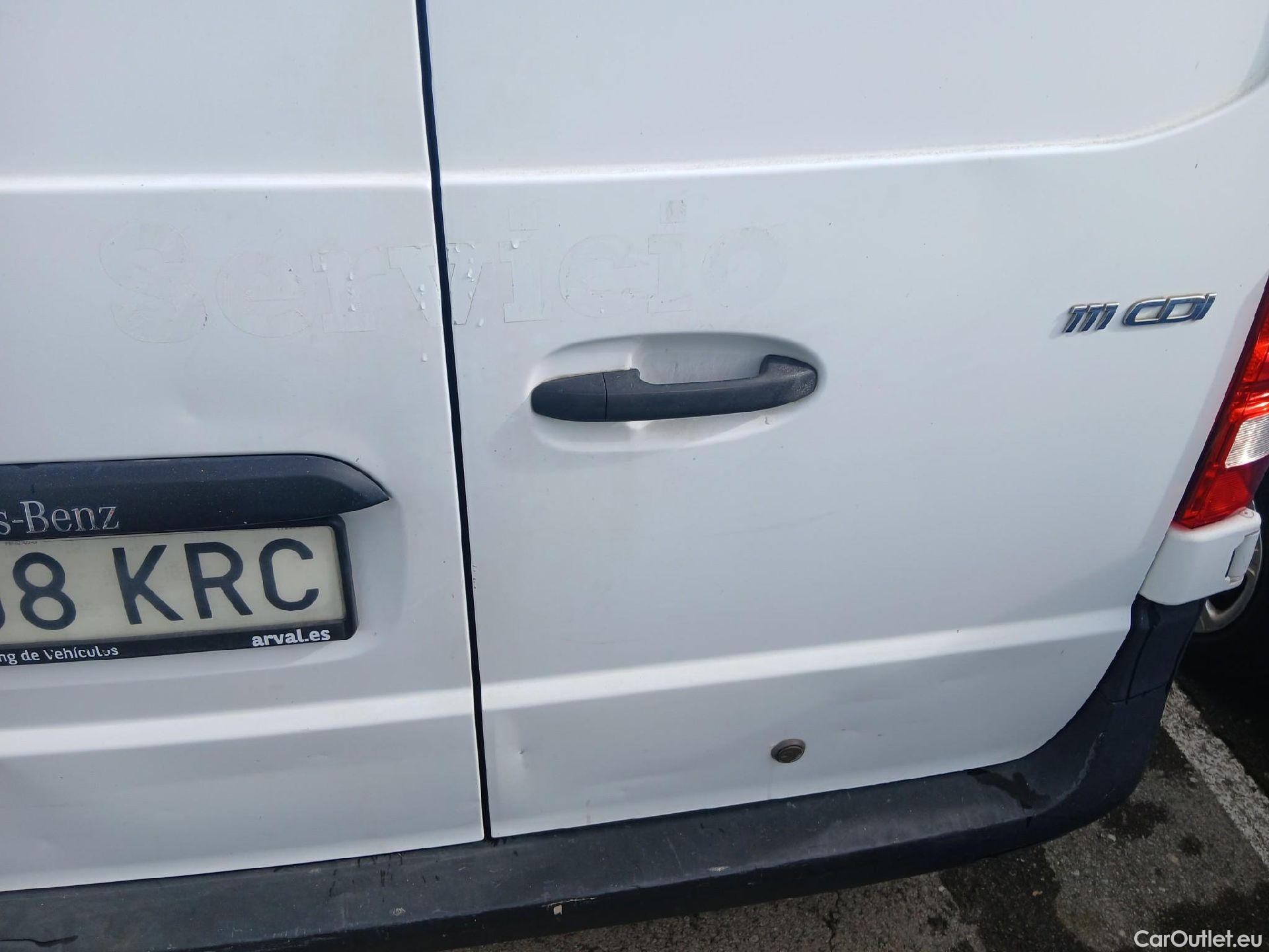  Mercedes  Vito MERCEDES-BENZ  / 2014 / 4P / furgón 111 CDI Larga #19