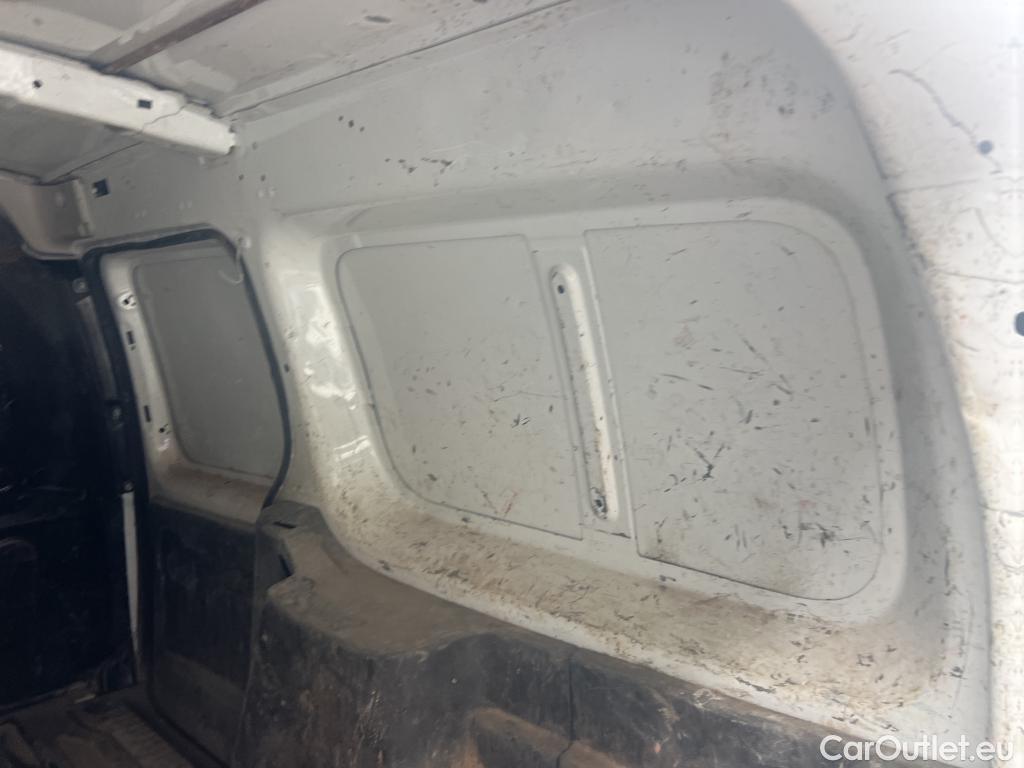  Nissan  NV200 NISSAN NV250 / 2019 / 4P / furgón 2pl 1.5dCi 70 kW (95CV) L2H1 ÓPTIMA #6