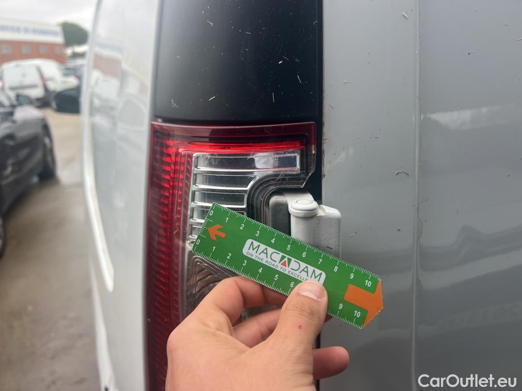  Nissan  NV200 NISSAN NV250 / 2019 / 4P / furgón 2pl 1.5dCi 70 kW (95CV) L2H1 ÓPTIMA #35