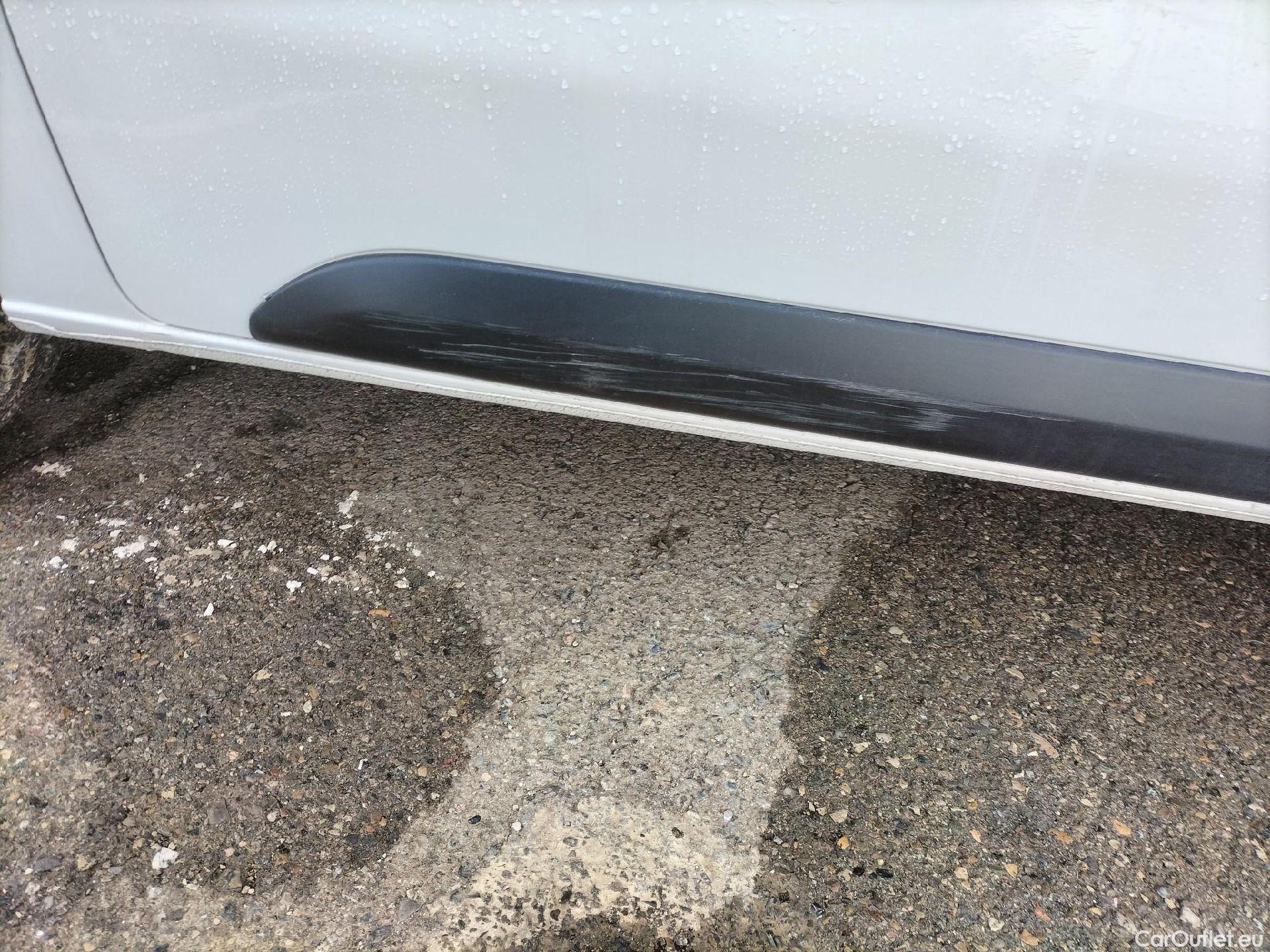  Opel  Vivaro OPEL  / 2019 / 4P / furgón 1.5 Diésel 74kW(100CV)M Std Exp #34