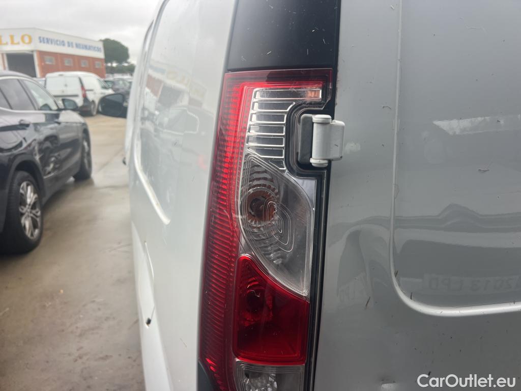  Nissan  NV200 NISSAN NV250 / 2019 / 4P / furgón 2pl 1.5dCi 70 kW (95CV) L2H1 ÓPTIMA #34