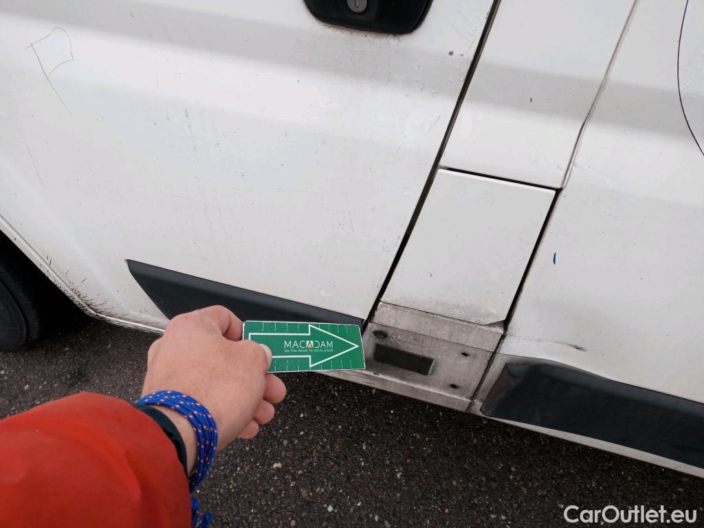  Peugeot  Boxer PEUGEOT  / 2014 / 4P / combi Combi 5/9 Pl. 333 L2H2 BlueHDi 96KW(130) #24