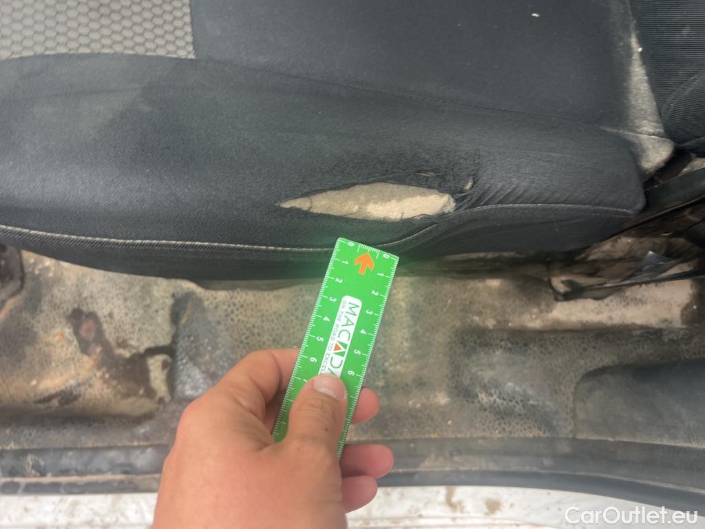  Nissan  NV200 NISSAN NV250 / 2019 / 4P / furgón 2pl 1.5dCi 70 kW (95CV) L2H1 ÓPTIMA #32