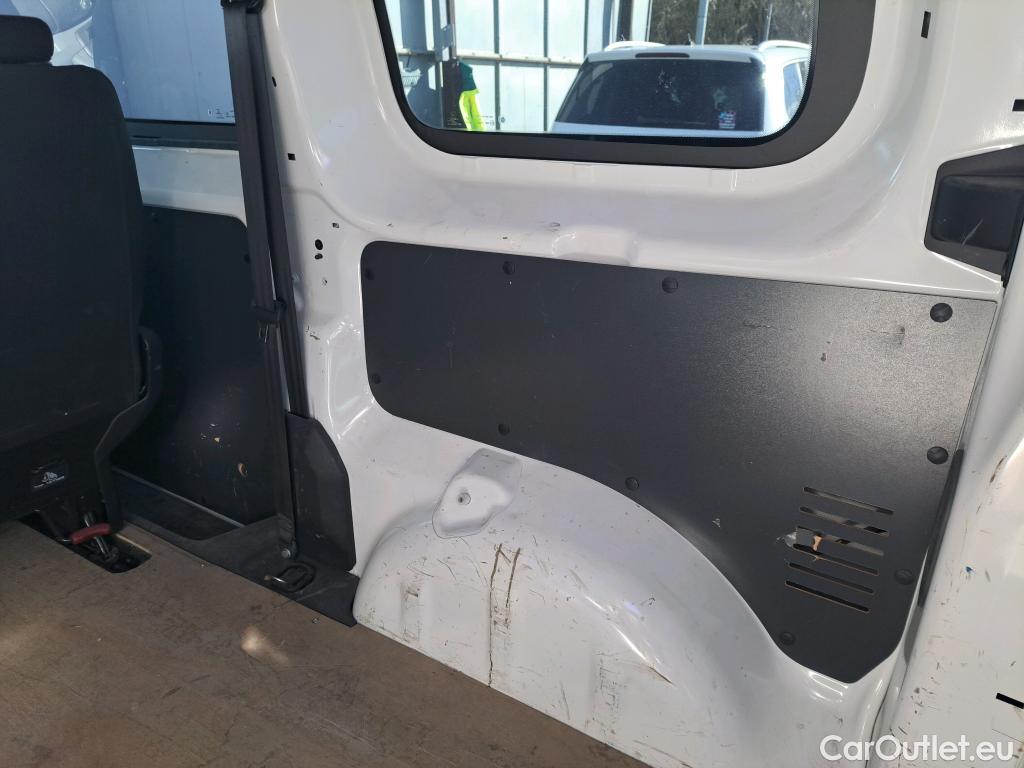  Opel  Vivaro OPEL  / 2019 / 4P / combi 1.5 Diésel 88kW (120CV) M Std Express #15