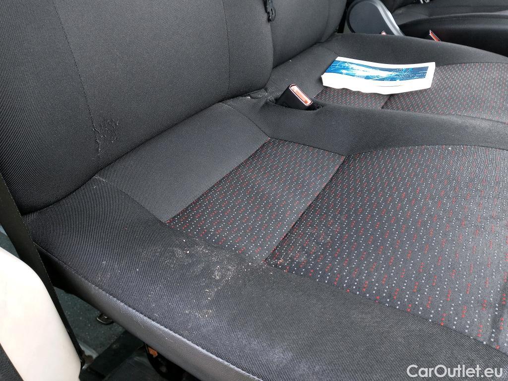  Peugeot  Boxer PEUGEOT  / 2014 / 4P / combi Combi 5/9 Pl. 333 L2H2 BlueHDi 96KW(130) #21