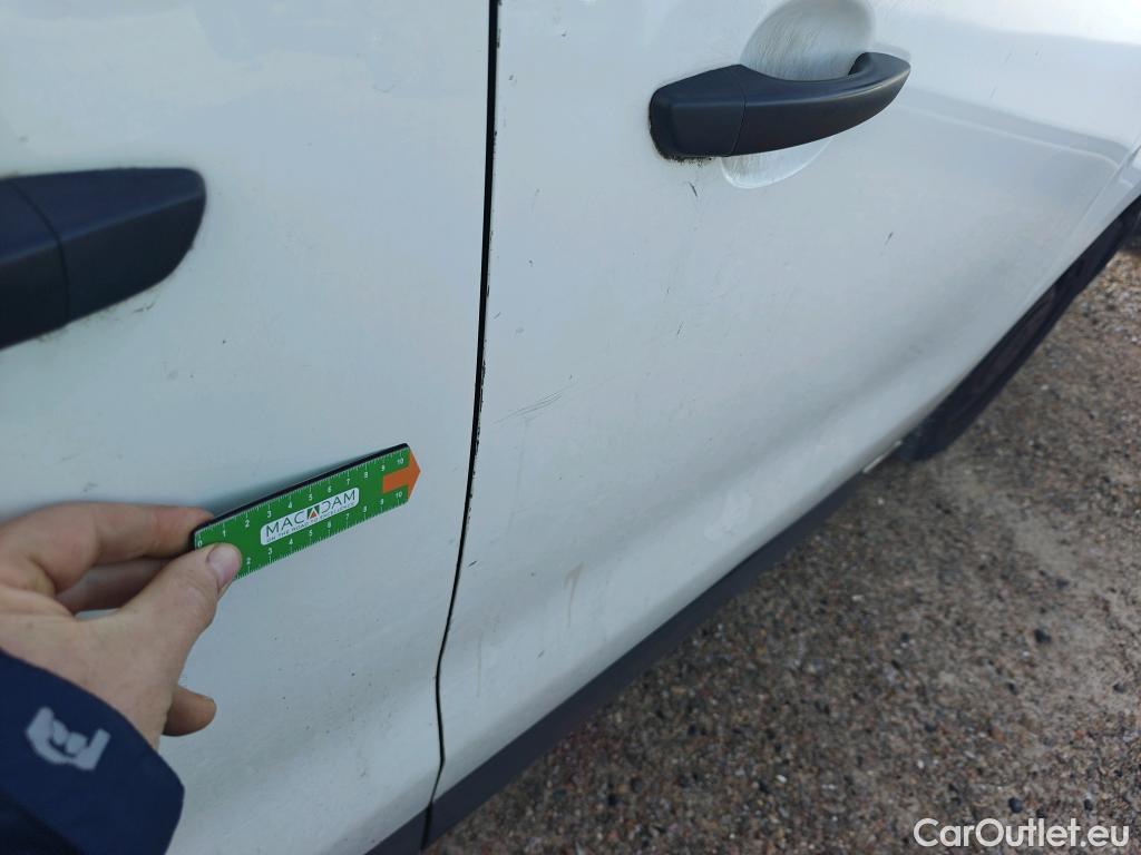  Peugeot  Expert PEUGEOT  / 2016 / 4P / furgón Furgón Premium 1.5 BlueHDi 100 Standard (AC) #38