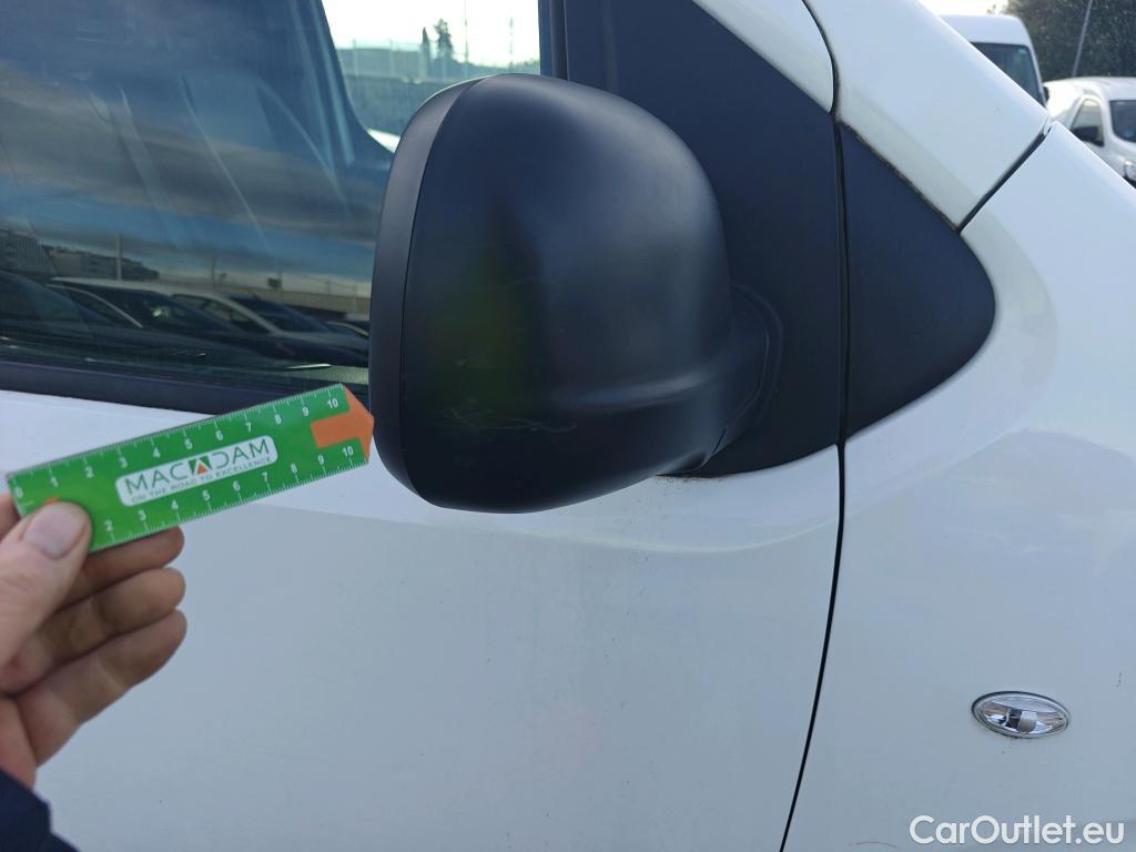  Peugeot  Expert PEUGEOT  / 2016 / 4P / furgón Furgón Premium 1.5 BlueHDi 100 Standard (AC) #65