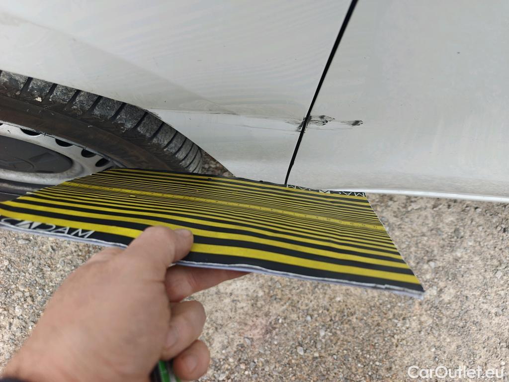  Mercedes  Citan MERCEDES-BENZ  / 2021 / 4P / furgón derivado de turismo 110 CDI 70kW Furgón Base Largo #40