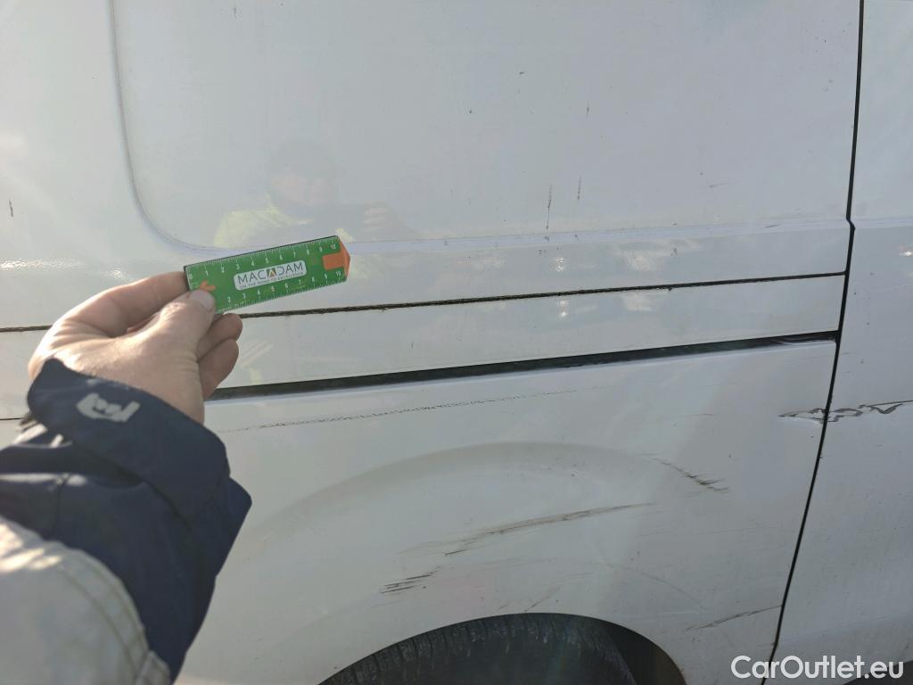  Peugeot  Expert PEUGEOT  / 2016 / 4P / furgón Furgón Premium 1.5 BlueHDi 100 Standard (AC) #13