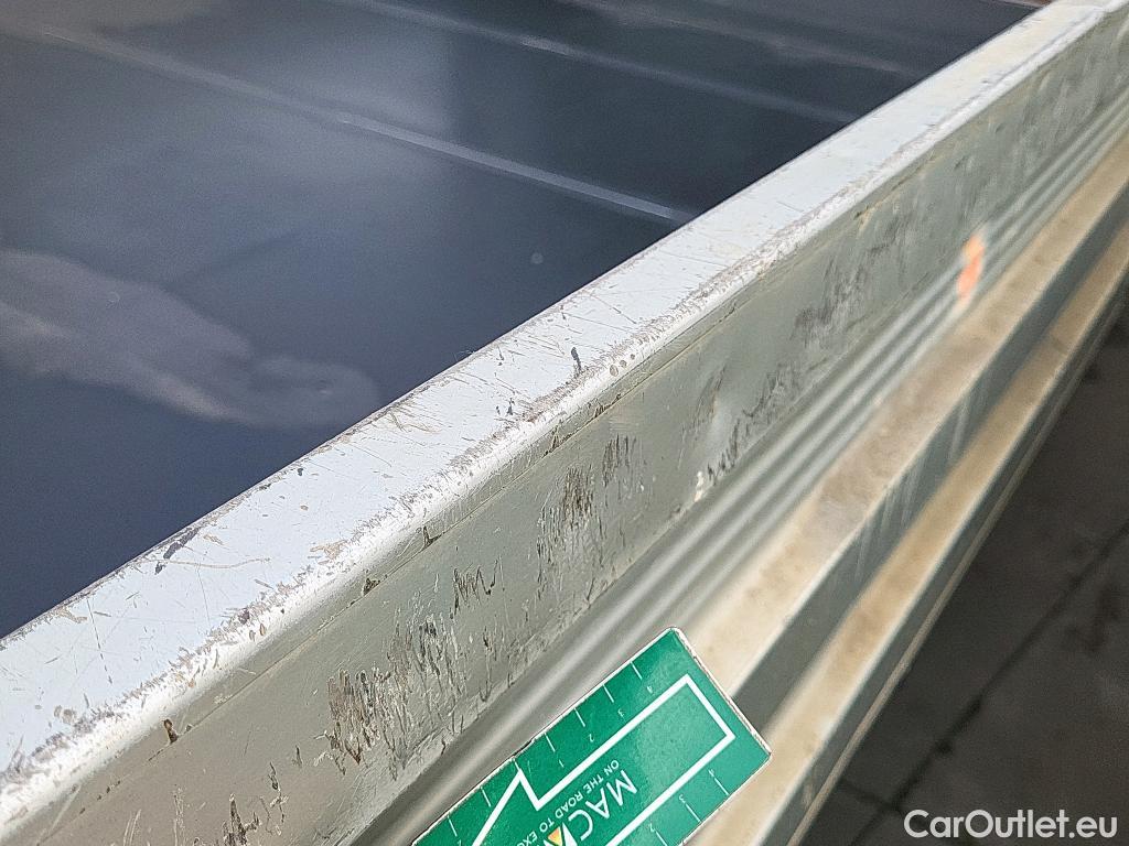  Nissan  NV400 NISSAN NT400 / 2014 / 2P / pick-up de lados abatibles 35.13/2 Básico CAL Cabina Abatible Media #6