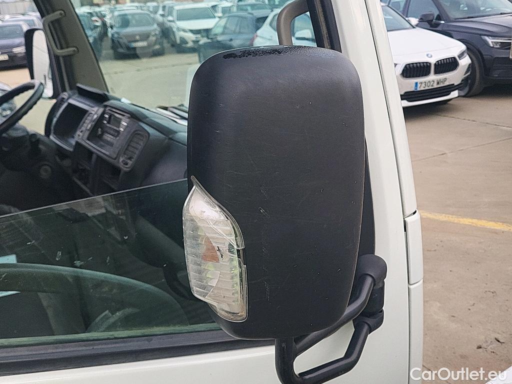  Nissan  NV400 NISSAN NT400 / 2014 / 2P / pick-up de lados abatibles 35.13/2 Básico CAL Cabina Abatible Media #31