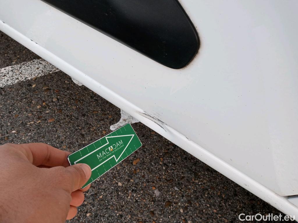  Peugeot  Partner PEUGEOT  / 2018 / 3P / furgón derivado de turismo Pro Standard 600kg BlueHDi 73kW (AC) #19