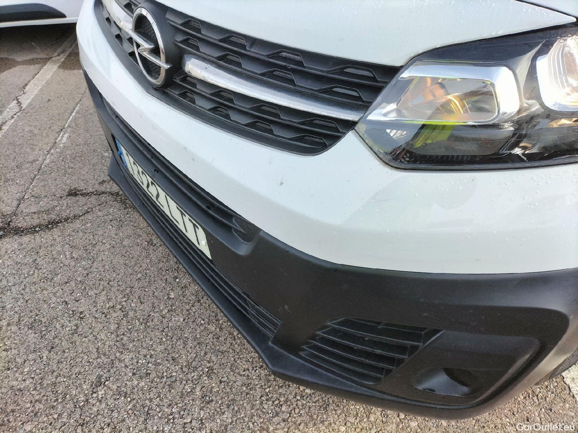  Opel  Vivaro OPEL  / 2019 / 4P / furgón 1.5 Diésel 74kW(100CV)M Std Exp #3