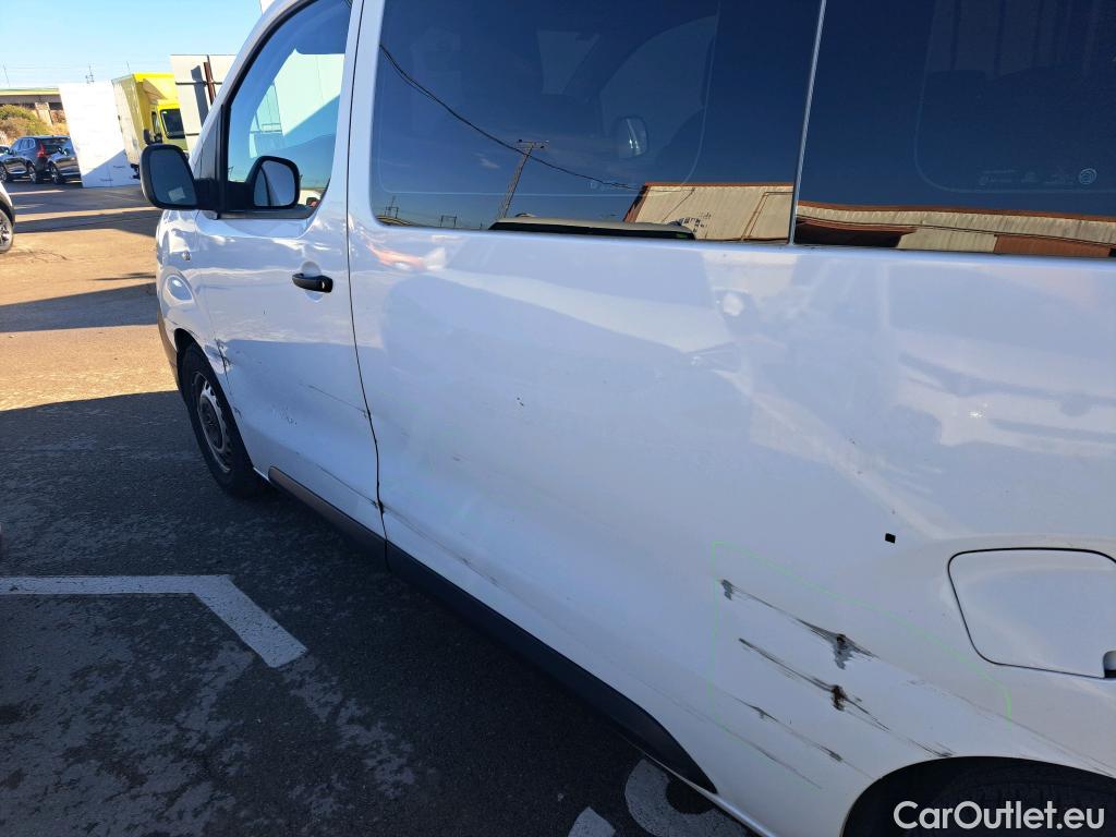  Opel  Vivaro OPEL  / 2019 / 4P / combi 1.5 Diésel 88kW (120CV) M Std Express #28