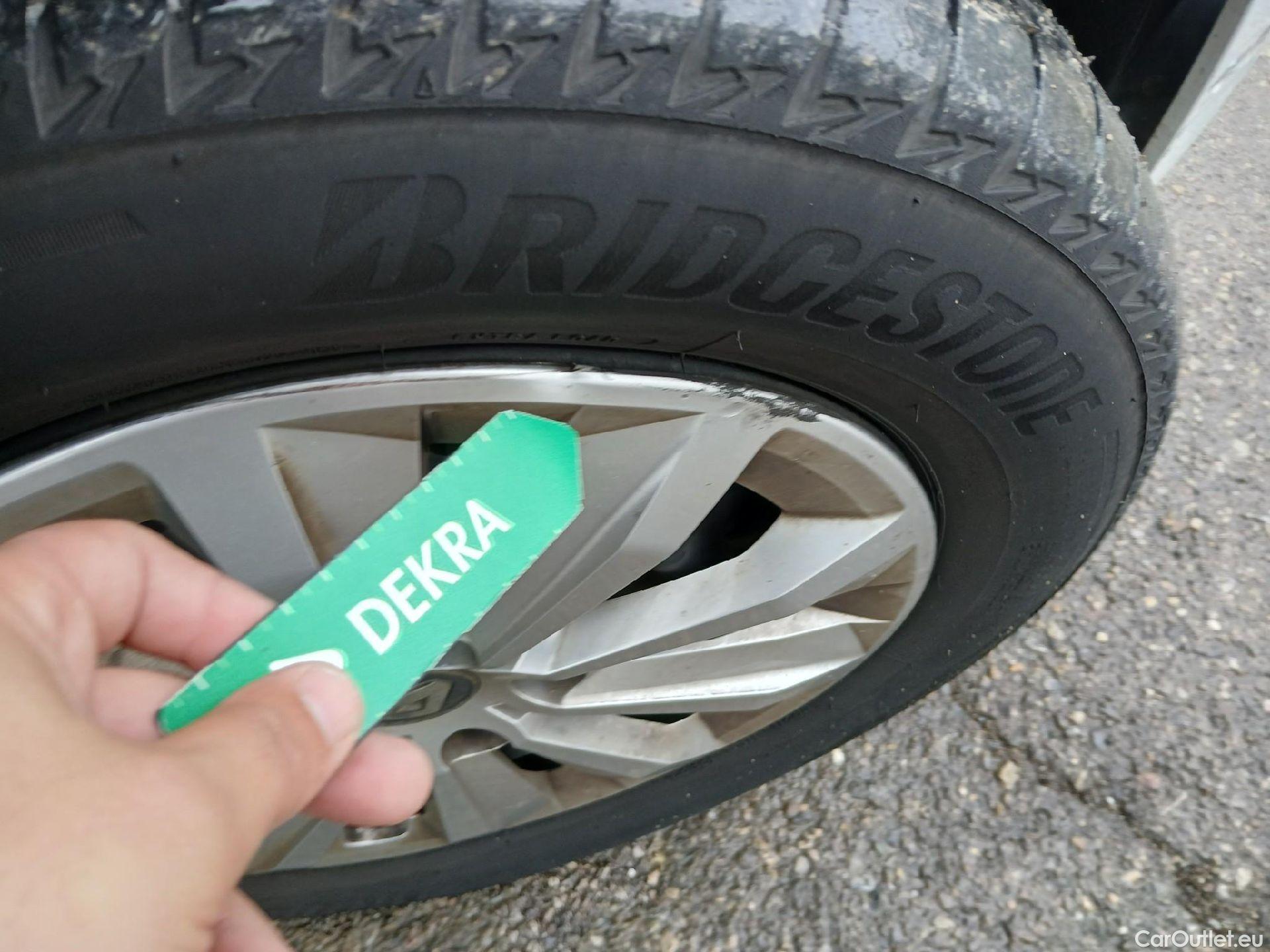  Renault  Kangoo RENAULT  Combi / 2021 / 5P / combi Life Edition One 1.5 Blue dCi 70kW(95CV) (IND)(AC) #32