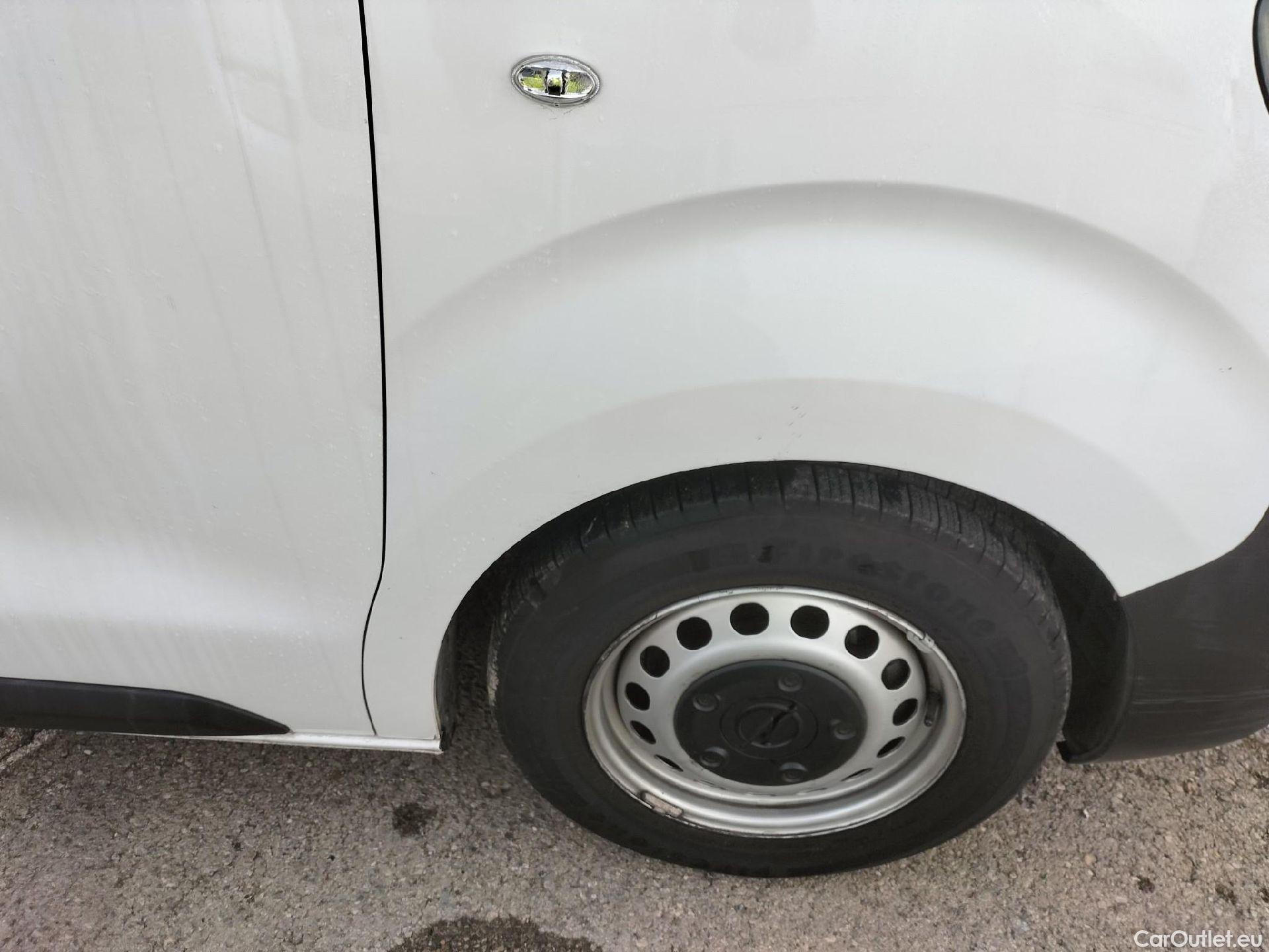  Opel  Vivaro OPEL  / 2019 / 4P / furgón 1.5 Diésel 74kW(100CV)M Std Exp #42