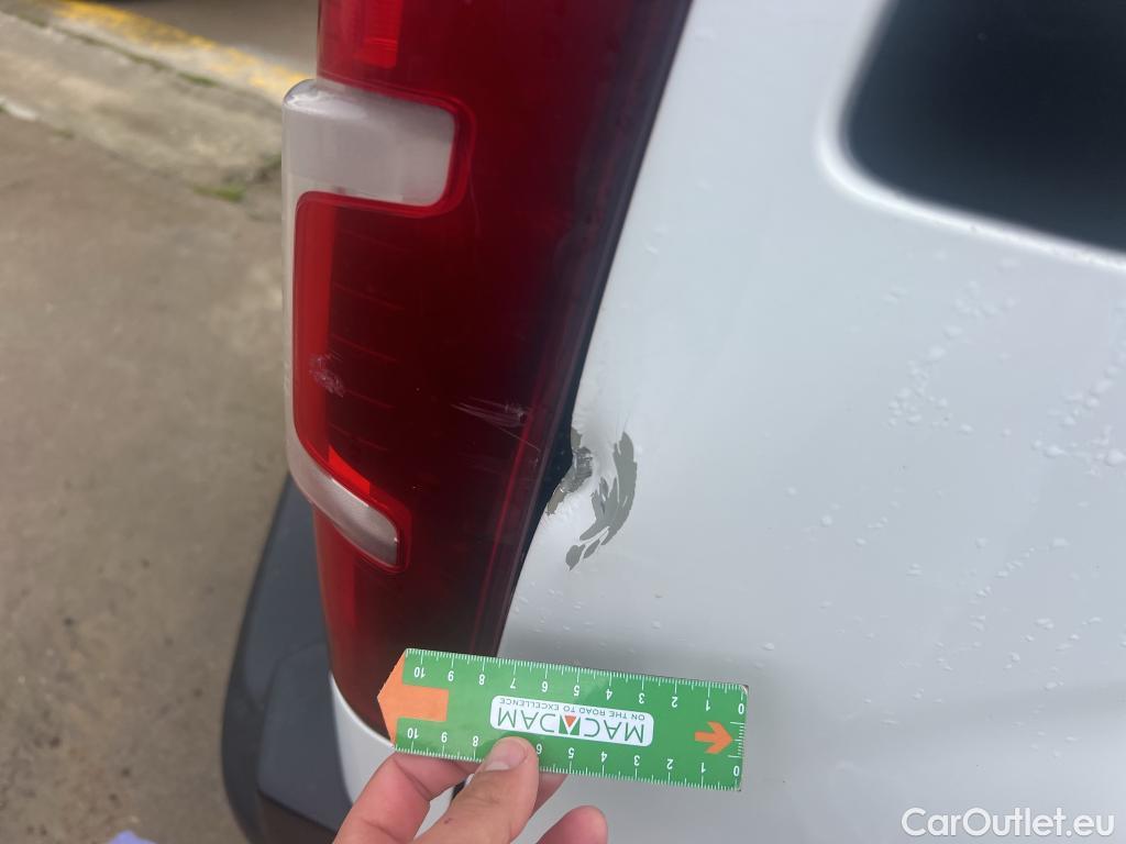  Opel  Combo OPEL  / 2018 / 3P / furgón derivado de turismo 1.5 TD 75kW (100CV) Express L H1 650kg #7