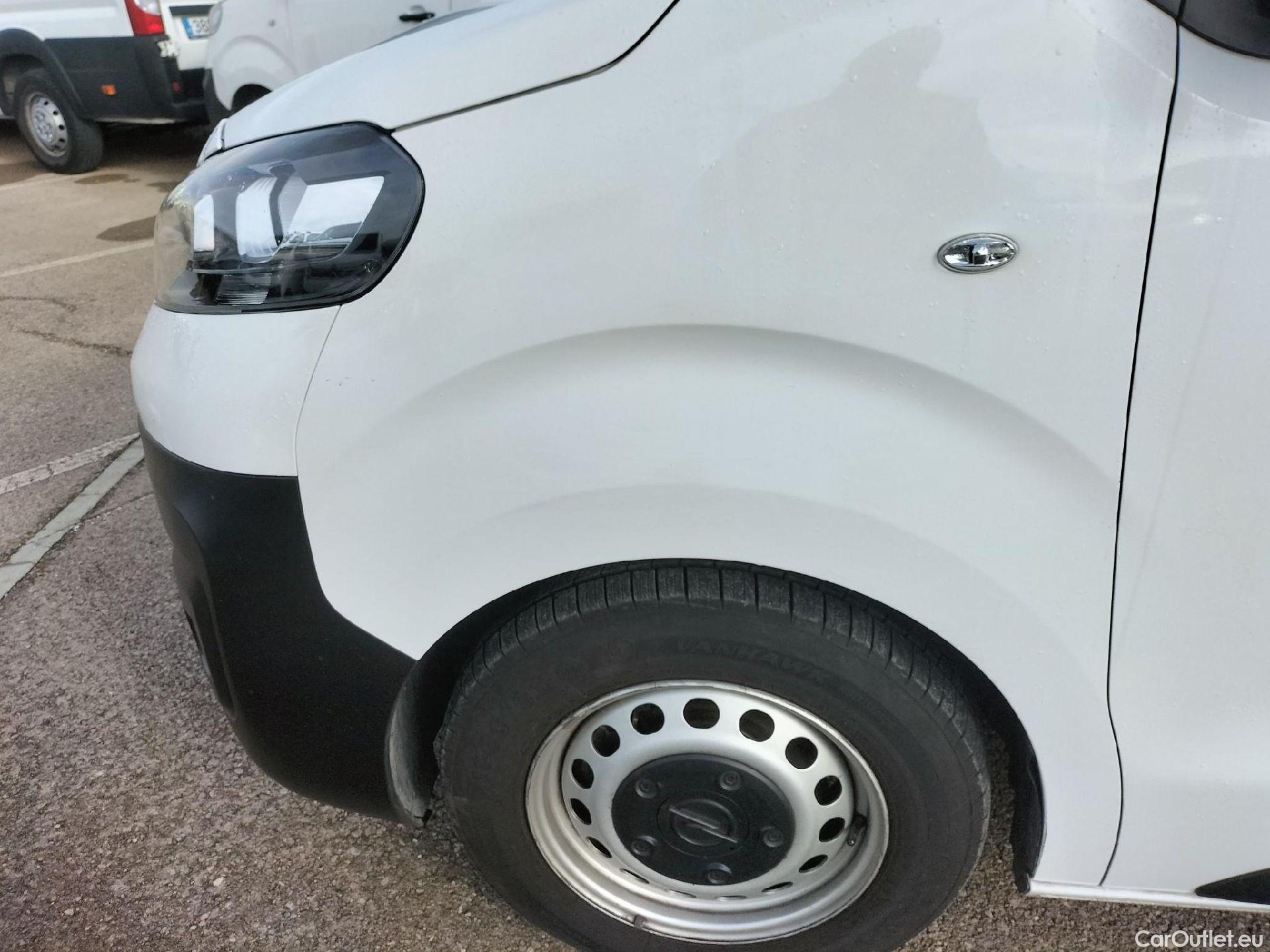  Opel  Vivaro OPEL  / 2019 / 4P / furgón 1.5 Diésel 74kW(100CV)M Std Exp #6