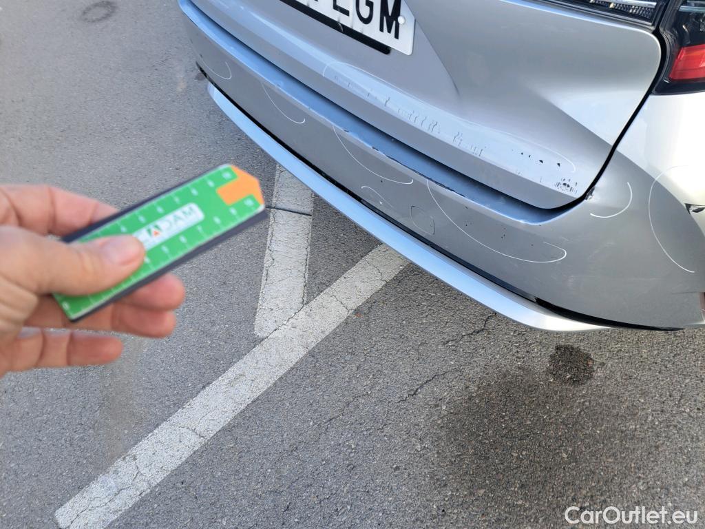  Toyota  Corolla TOYOTA  / 2019 / 5P / familiar 1.8 125H ACTIVE TECH E-CVT TOU SPORT #9