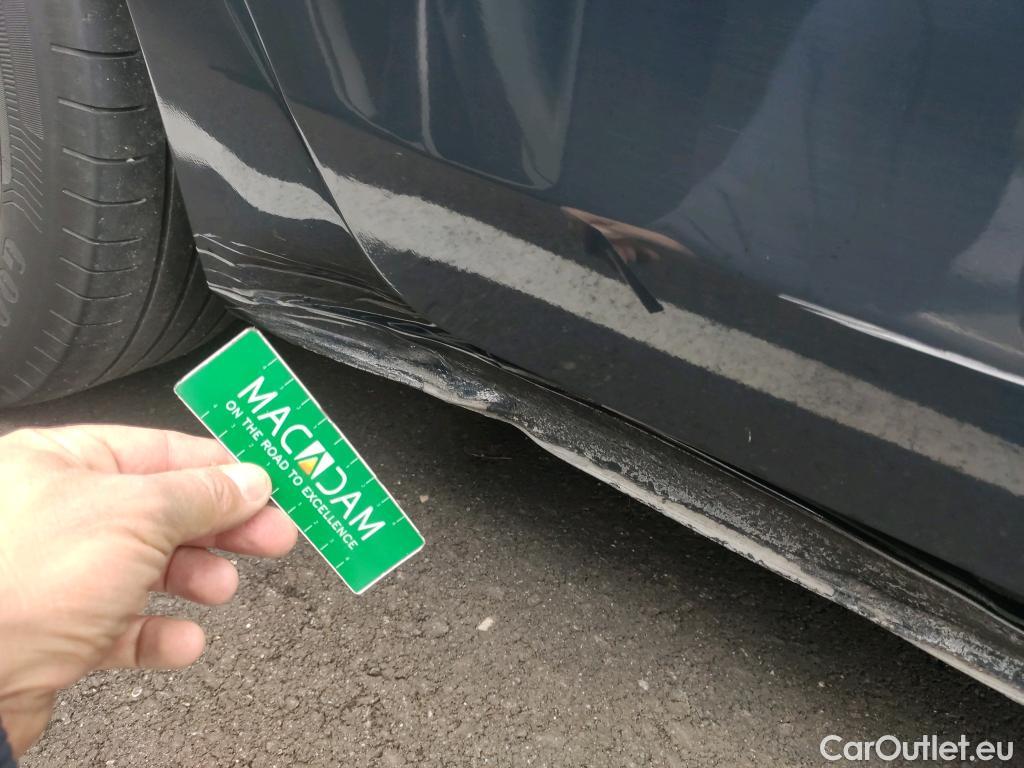  Peugeot  508 PEUGEOT  / 2018 / 5P / berlina con portón Business Line BlueHDi 96kW S&S 6vel MAN #3