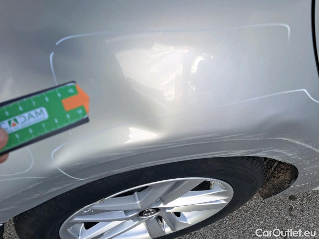  Toyota  Corolla TOYOTA  / 2019 / 5P / familiar 1.8 125H ACTIVE TECH E-CVT TOU SPORT #2