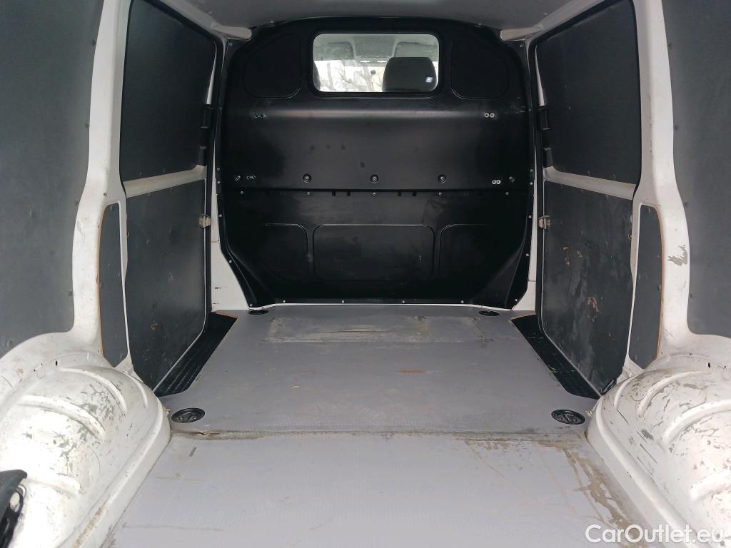  Land Rover  Discovery VOLKSWAGEN Transporter / 2020 / 4P / furgón Furgón Corto TN 2.0 TDI 110kW 4MO #36