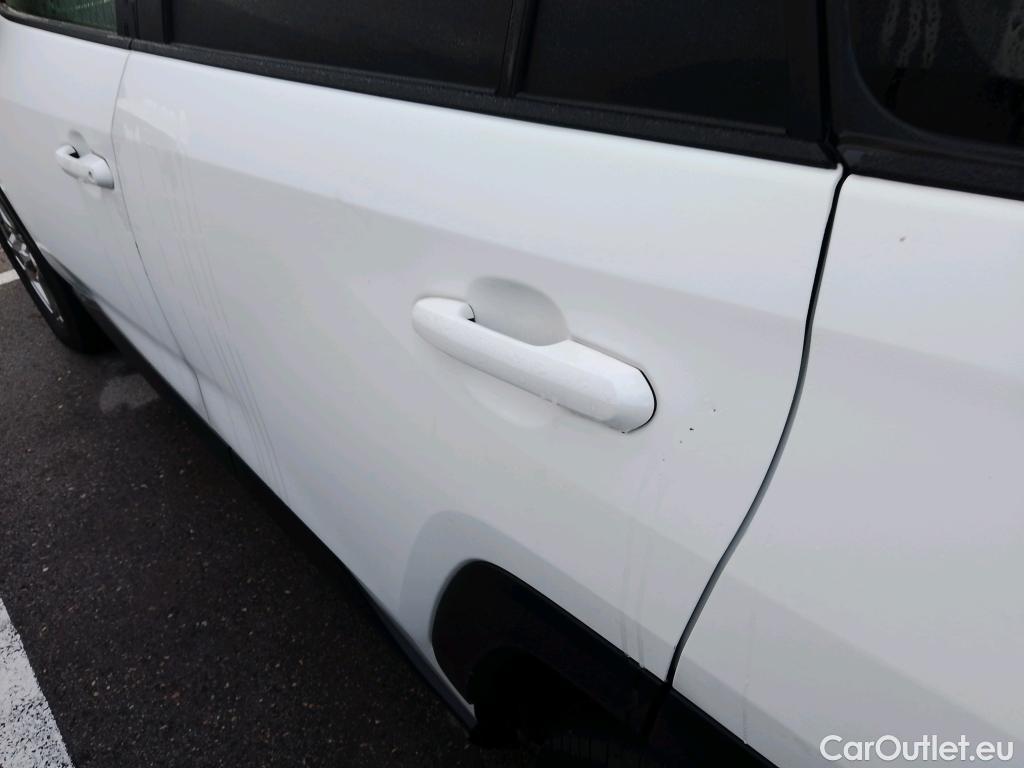  Toyota  RAV4 TOYOTA  / 2018 / 5P / todoterreno 2.5l 220H Advance #14