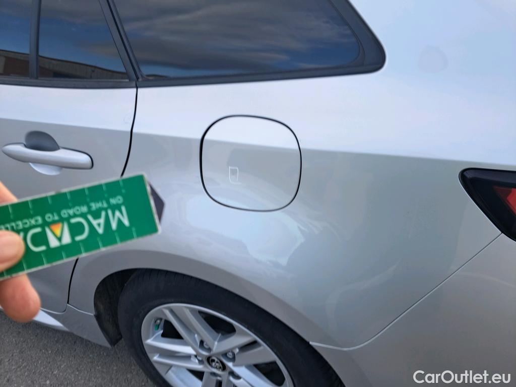  Toyota  Corolla TOYOTA  / 2019 / 5P / familiar 1.8 125H ACTIVE TECH E-CVT TOU SPORT #48