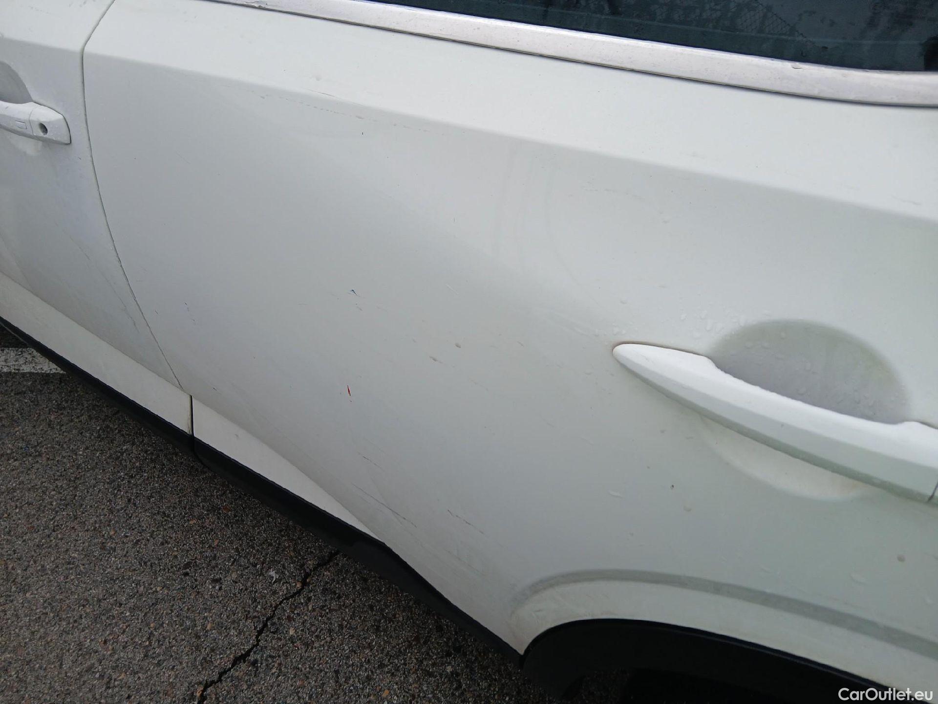  Nissan  Qashqai NISSAN  / 2021 / 5P / todoterreno DIG-T 103kW (140CV) mHEV 4x2 Acenta #12