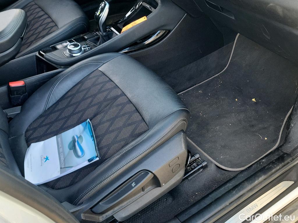  Bmw  X1 BMW  / 2019 / 5P / todoterreno sDrive18d #46