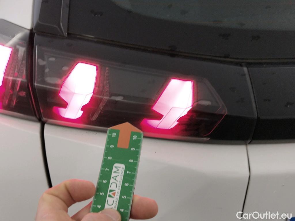  Peugeot  2008 PEUGEOT  / 2019 / 5P / todoterreno Active Puretech 100 S&S BVM6 #6