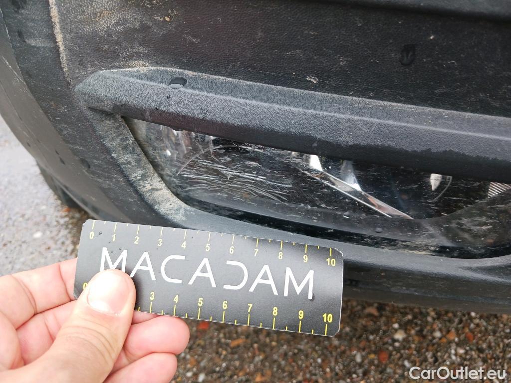  Land Rover  Discovery VOLKSWAGEN Transporter / 2020 / 4P / furgón Furgón Corto TN 2.0 TDI 110kW 4MO #2