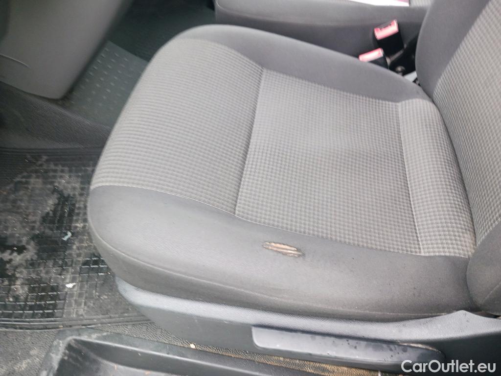  Land Rover  Discovery VOLKSWAGEN Transporter / 2020 / 4P / furgón Furgón Corto TN 2.0 TDI 110kW 4MO #7