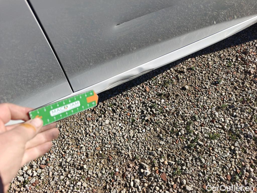  Peugeot  208 PEUGEOT  / 2019 / 5P / berlina con portón BlueHDi 73kW (100CV) Active #1