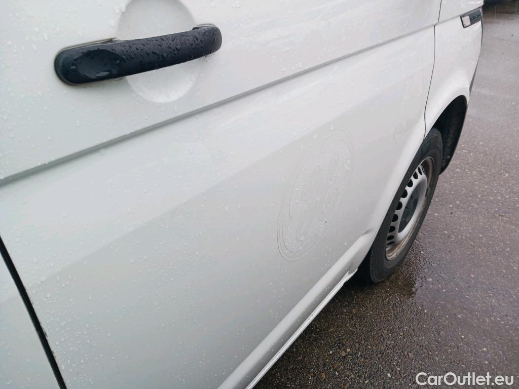  Land Rover  Discovery VOLKSWAGEN Transporter / 2020 / 4P / furgón Furgón Corto TN 2.0 TDI 110kW 4MO #28