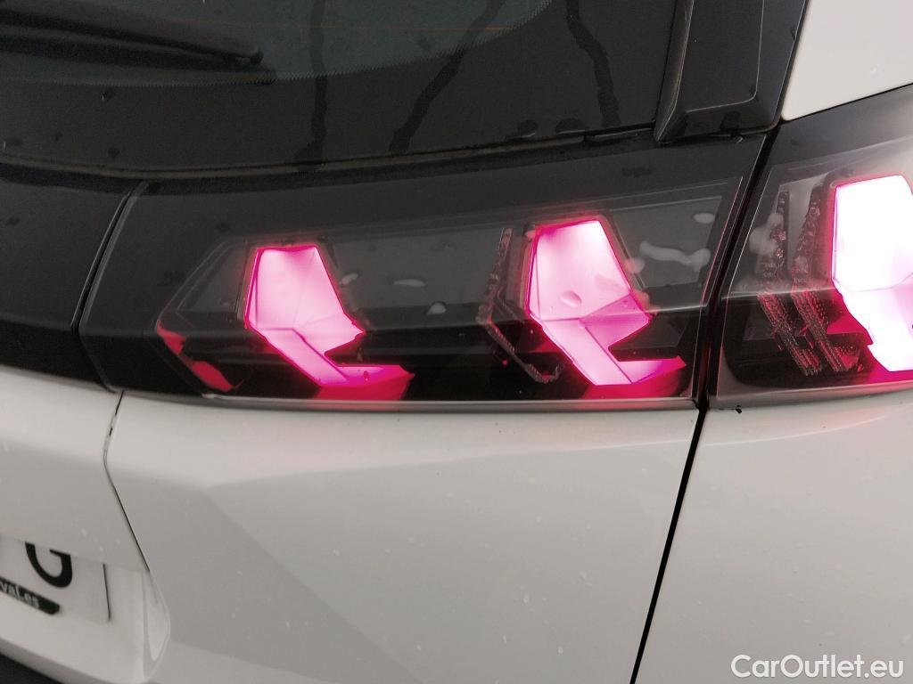  Peugeot  2008 PEUGEOT  / 2019 / 5P / todoterreno Active Puretech 100 S&S BVM6 #3