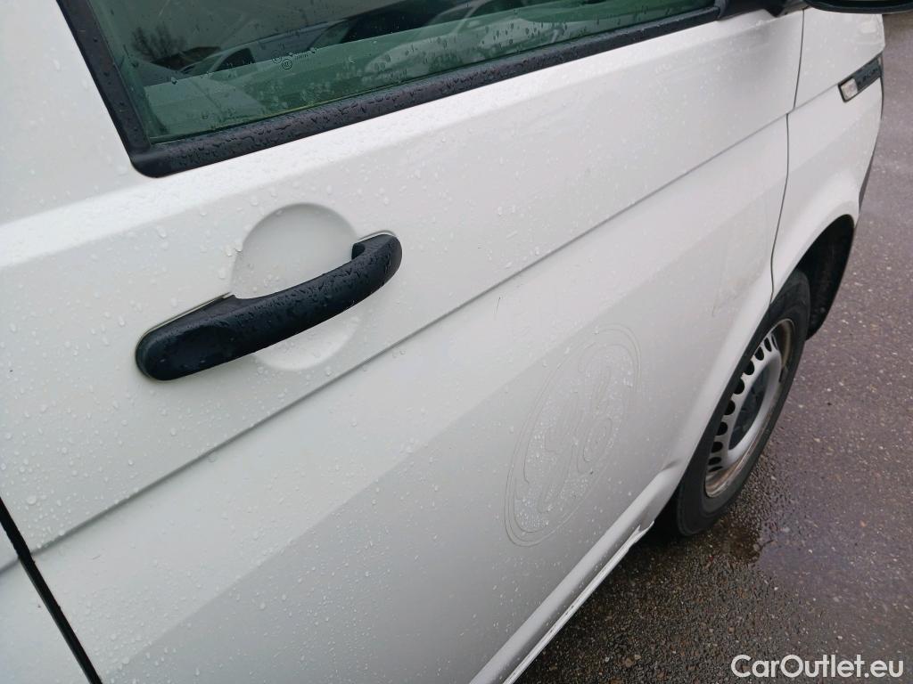  Land Rover  Discovery VOLKSWAGEN Transporter / 2020 / 4P / furgón Furgón Corto TN 2.0 TDI 110kW 4MO #34