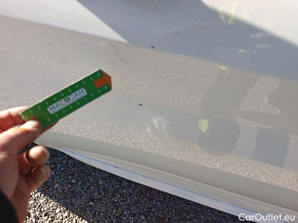  Peugeot  208 PEUGEOT  / 2019 / 5P / berlina con portón BlueHDi 73kW (100CV) Active #10