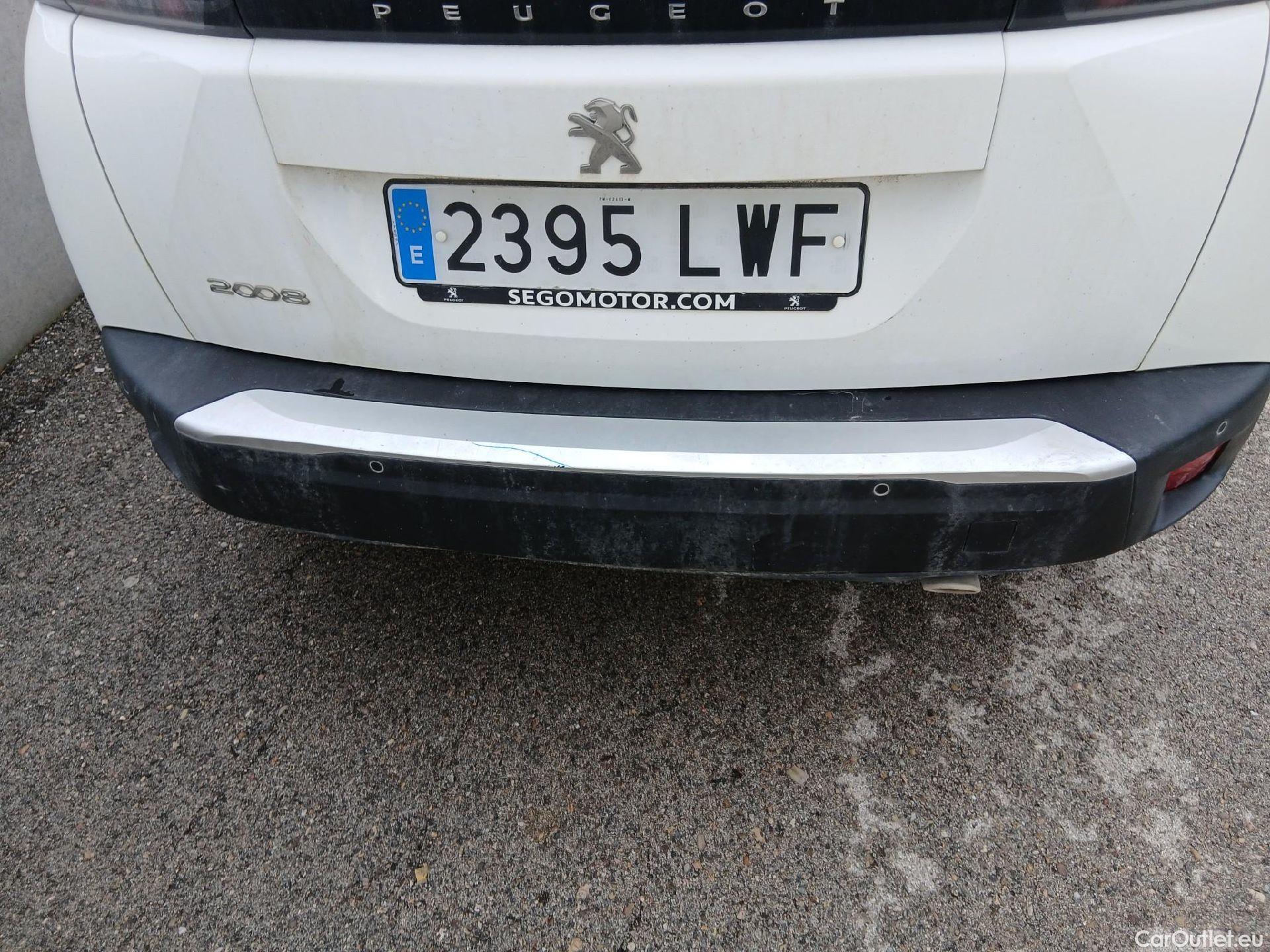  Peugeot  2008 PEUGEOT  / 2019 / 5P / todoterreno Active BlueHDI 81kW (110CV) #29