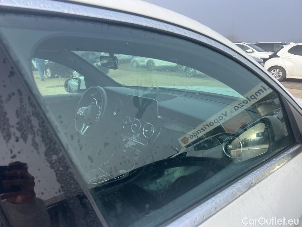  Mercedes  G-Klasee MERCEDES-BENZ GLC Coupé / 2019 / 5P / coupé GLC 200 d 4MATIC #3