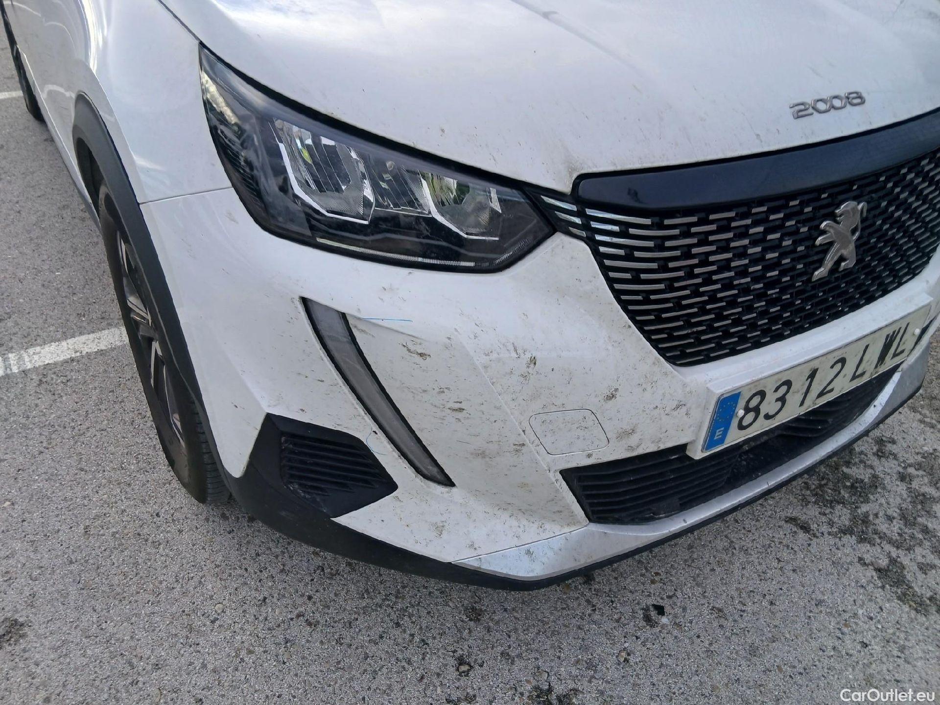  Peugeot  2008 PEUGEOT  / 2019 / 5P / todoterreno Allure BlueHDI 81kW (110CV) #6