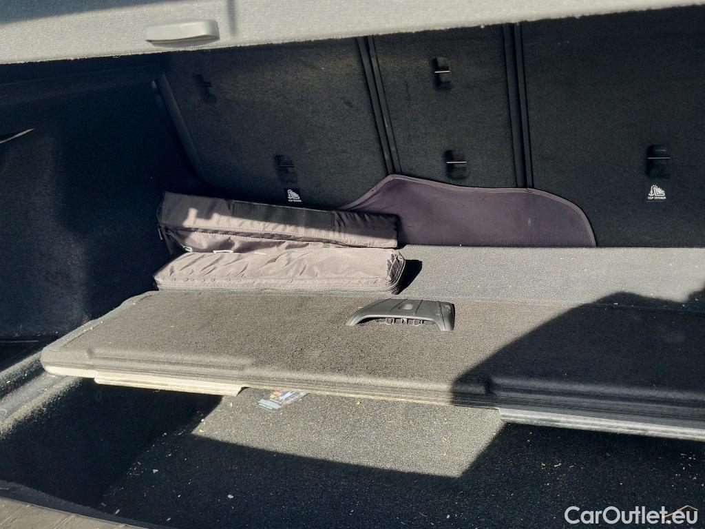  Bmw  X1 BMW  / 2019 / 5P / todoterreno sDrive18d #9