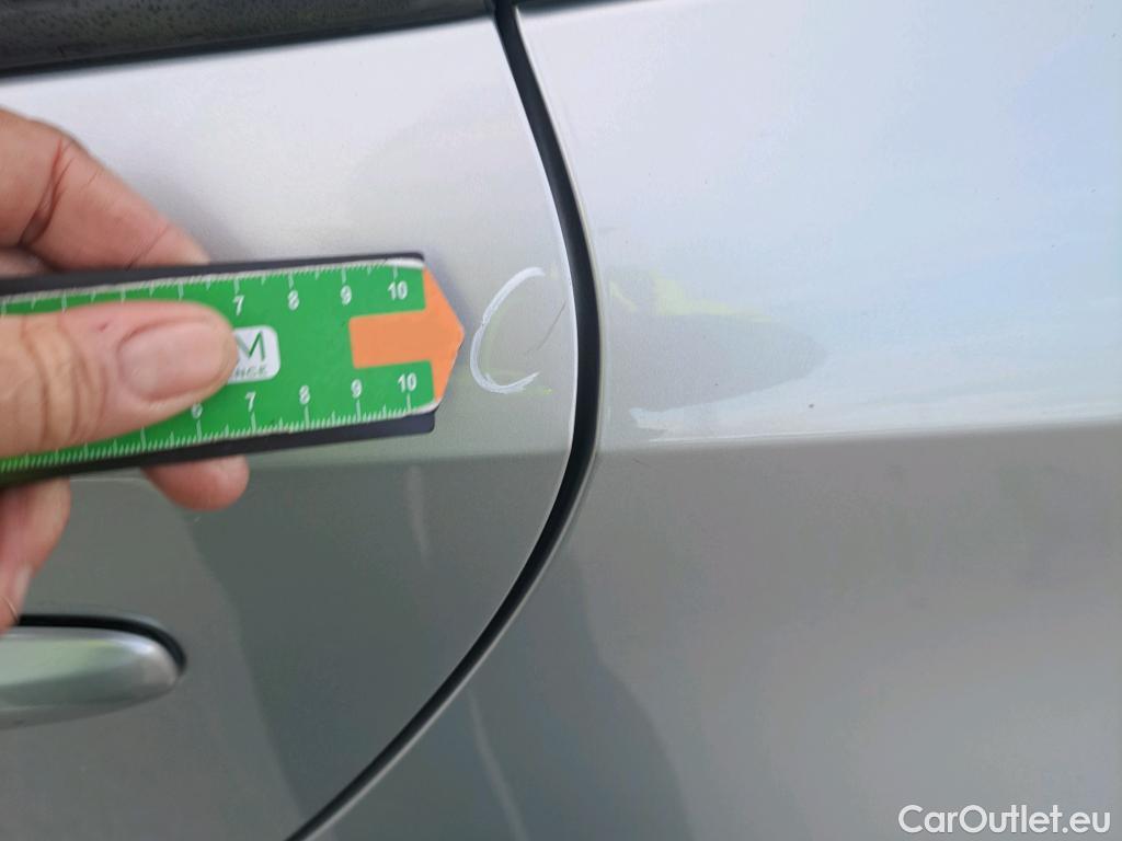  Toyota  Corolla TOYOTA  / 2019 / 5P / familiar 1.8 125H ACTIVE TECH E-CVT TOU SPORT #53